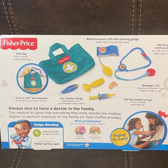 𝅺FISHER price Medical kit - Picture 3 of 3